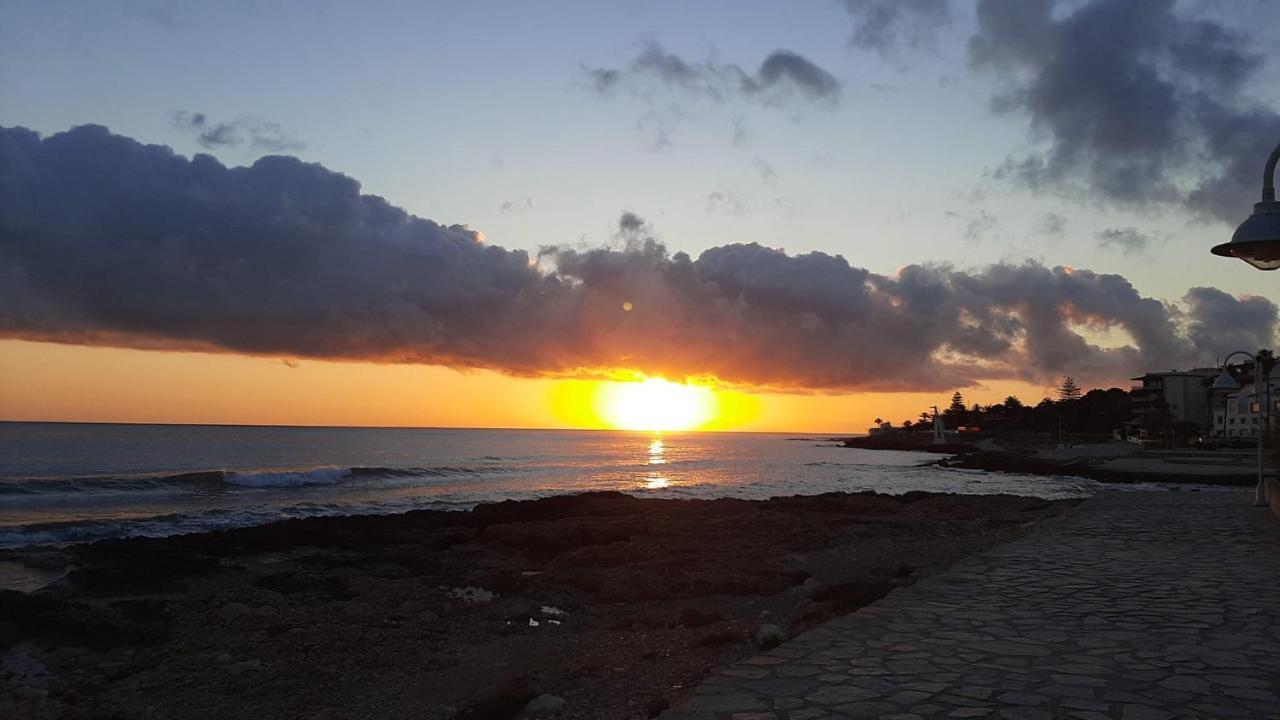 Mare Nostrum II Denia. Kültér fotó